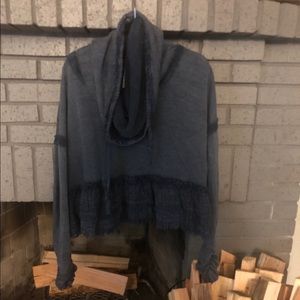 FreePeople Long sleeve sweater.